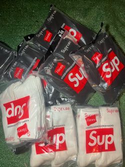 Supreme socks