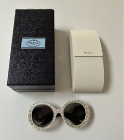 DISCONTINUED RARE Prada Minimal Baroque Crystal Rhinestone Sunglasses SPR 27N w/ Box