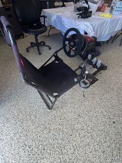 Thrustmaster Racing simulator set-up
