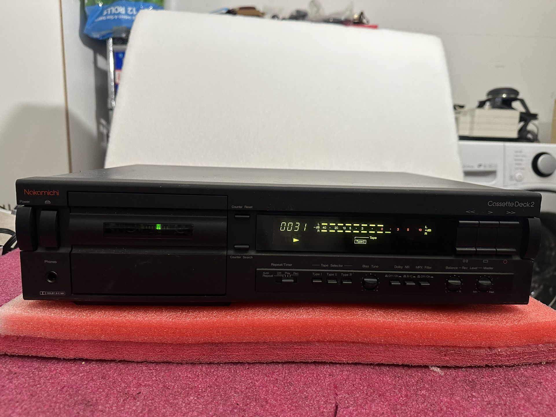 Nakamichi Cassette Deck 2, 2 head, Dolby B/C NR. MADE IN JAPAN