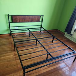 Nice Metal Queen Bed With Brand New Mattress In Box .. Delivery Available !!