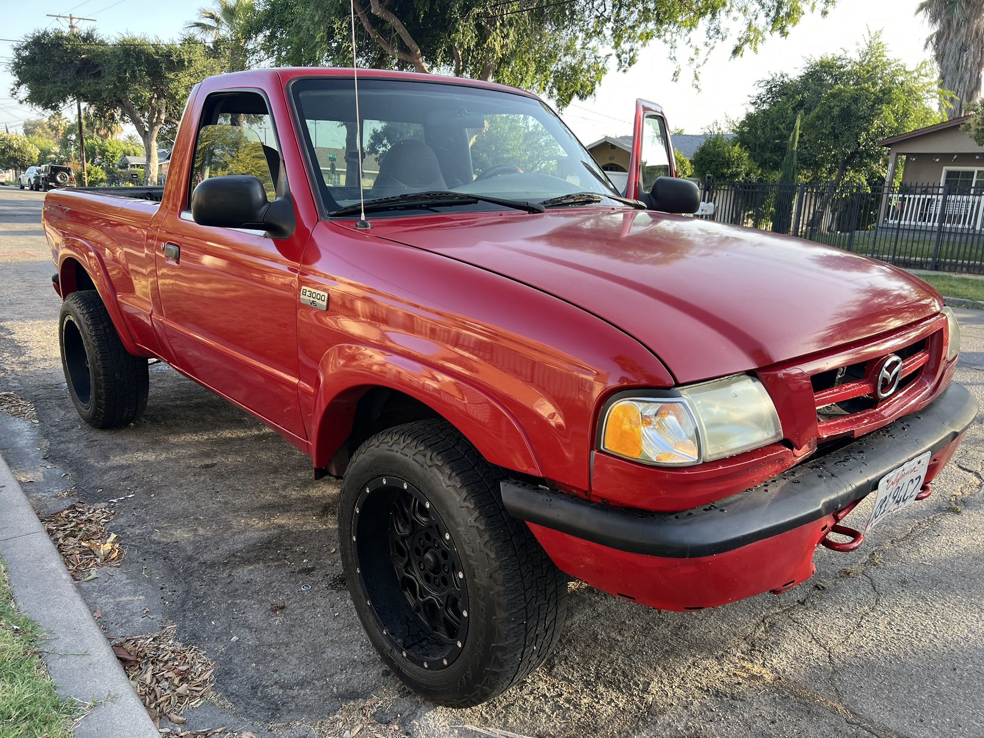 2001 Mazda B3000