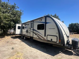 2013 Coachmen Freedom express