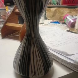 Mari Simmulson Designed Maj Vase For Upsala-ekeby