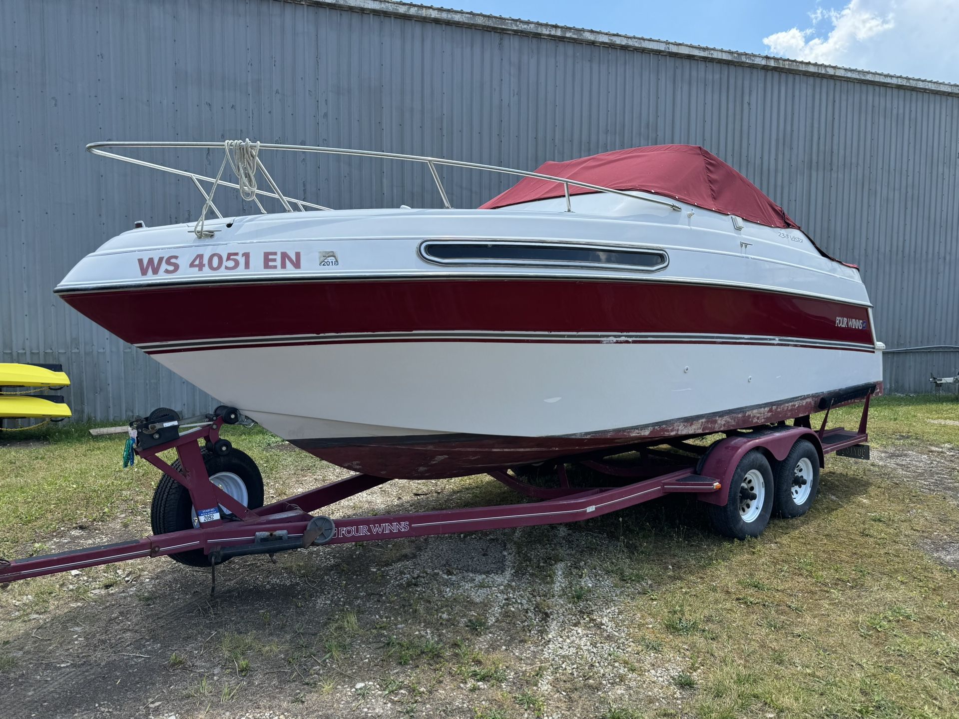 1994 Four winns 238 vista