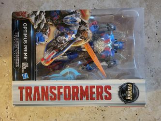 Transformers The Last Knight Optimus Prime  Premier Edition 