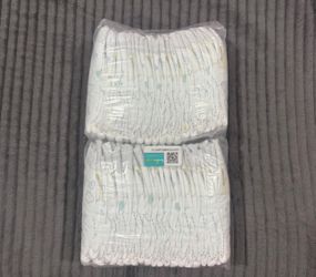 Newborn diapers Pampers swaddlers NB
