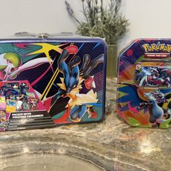 Collectors chest  and Mega Charizard x tin 