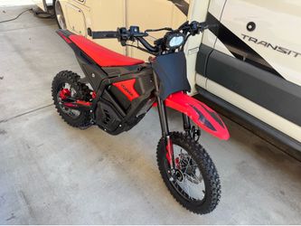 Yozma in IN 10 dirt bike