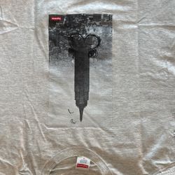 Supreme T Shirt Size Medium 