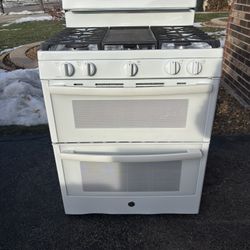 GE Gas Stove 