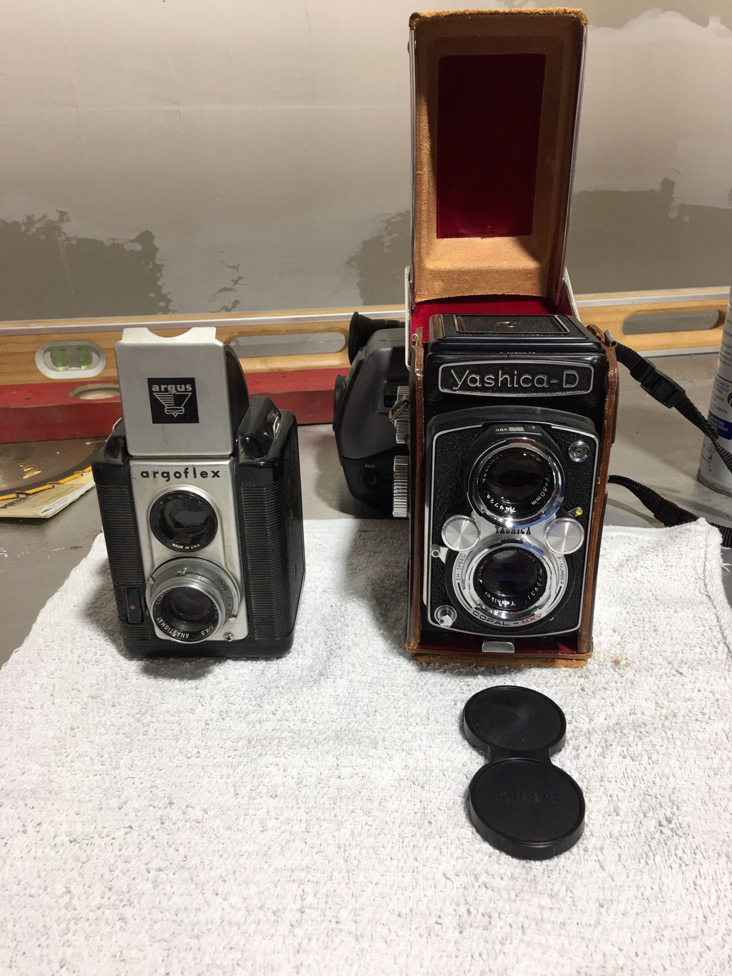 Argoflex & Yashica-D Cameras