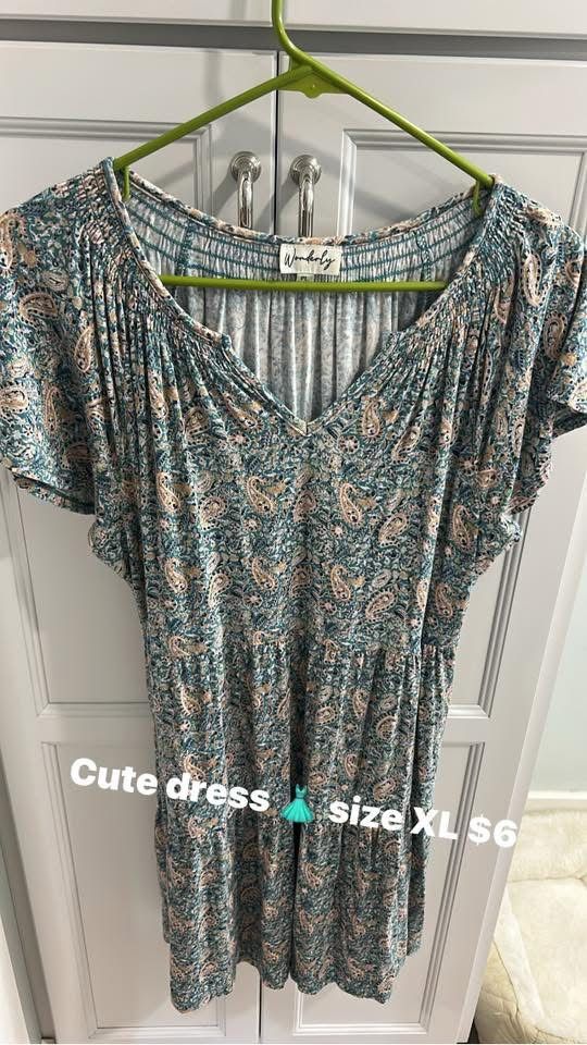 Cute dress Size Xl 