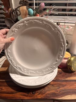 White Plate Set 