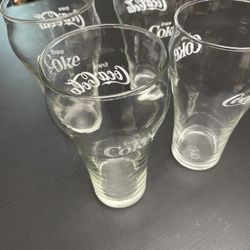 4 Vintage 1970’s  Coca Cola Glasses 