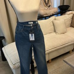 Jeans has stretch me