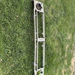 72-73 Ford Grill 