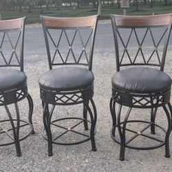 Set of 3 Home Meridian Swivel Bar Stools – Black & Bronze Metal Frame – 2018