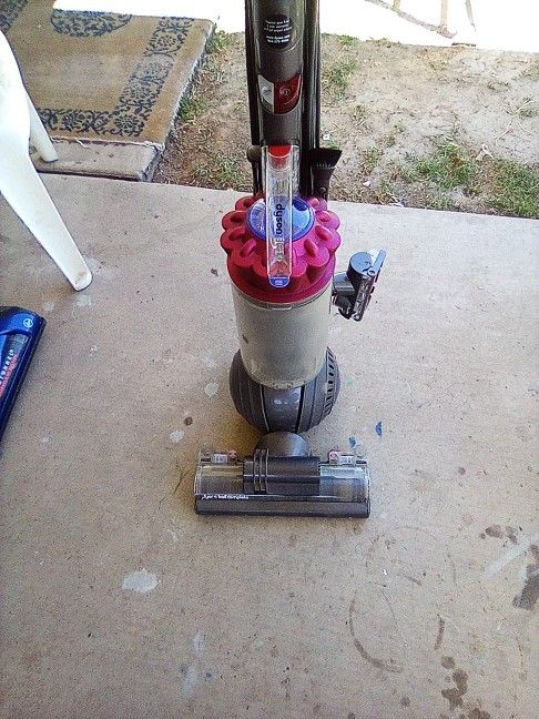 Dyson Ball Complete Vacuum Cleaner