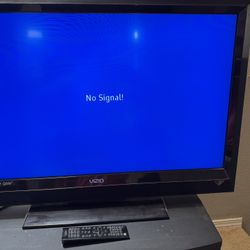 35” Vizio TV
