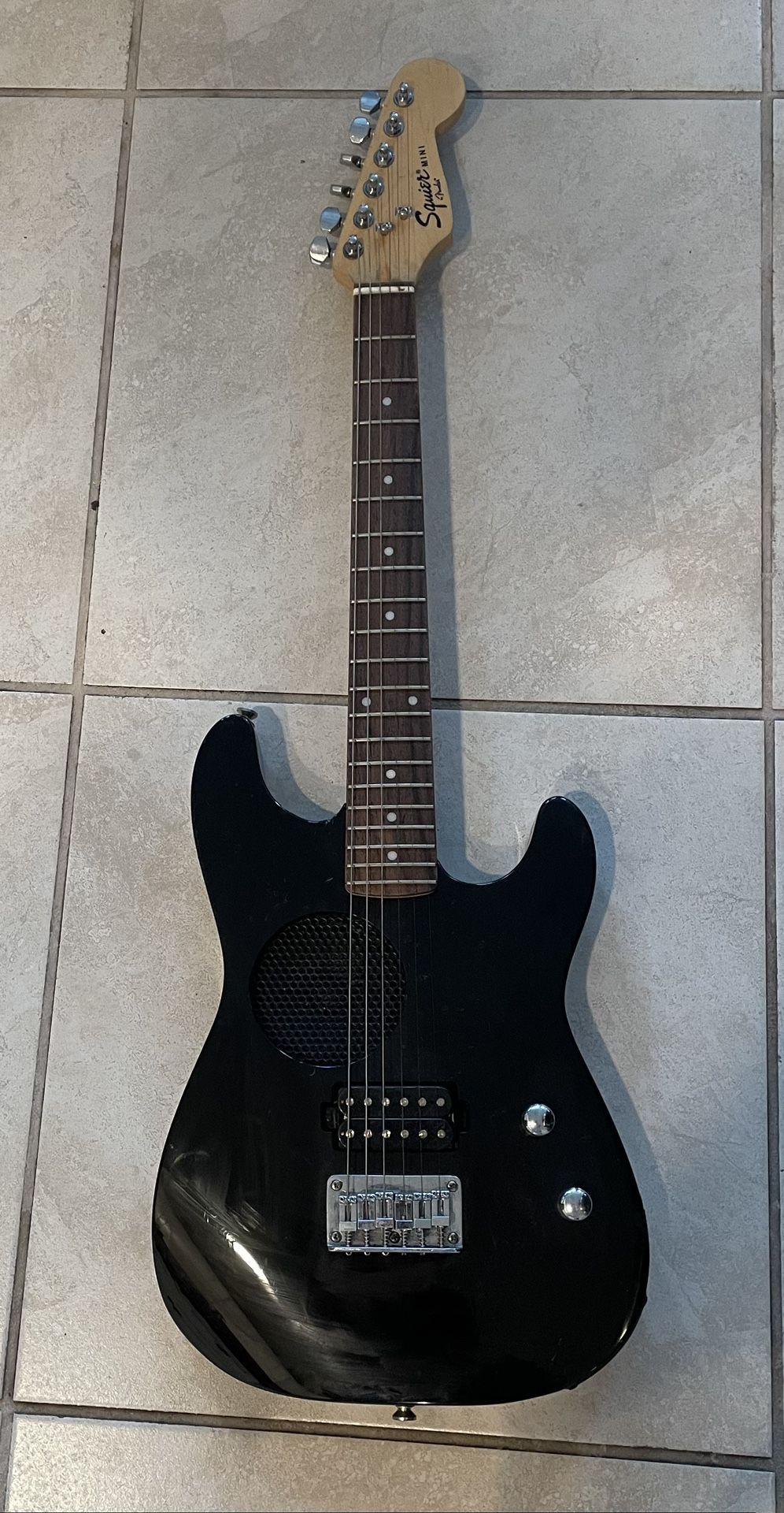 Fender Squier Mini Player PR755 Electric Guitar