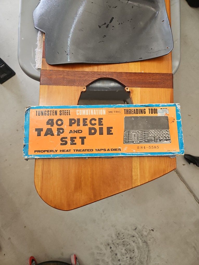 Tungsten Steel Tap And Die Set