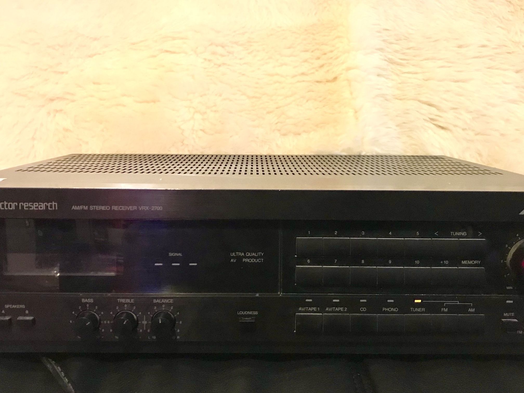 Vector Research Stereo Receiver (VRX-2700)