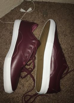 DIAMOND SUPPLY CO New never worn size 10