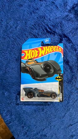 Hot Wheels Batman Batmobile Die-Cast Car