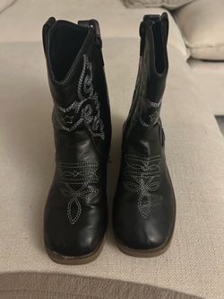 Boys boots