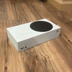 Xbox Series S With Controller ! Works Great
