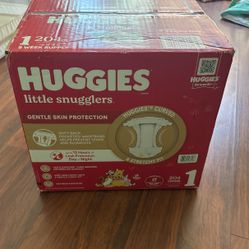 HUGGIES DIAPERS SIZE 1 204 CT