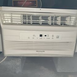 Frigidaire Air conditioner 