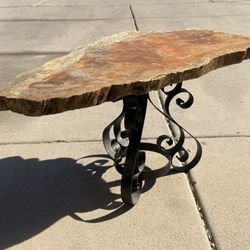 Wood Living Room Coffee Table (LxWxH: 39” x 22” x 20”)
