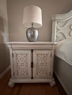 2 Alabaster Bedside Tables/Chests