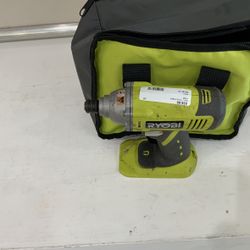 Ryobi Cordless Drill with Battery , Charger And Case Going Cheap Works!!!
