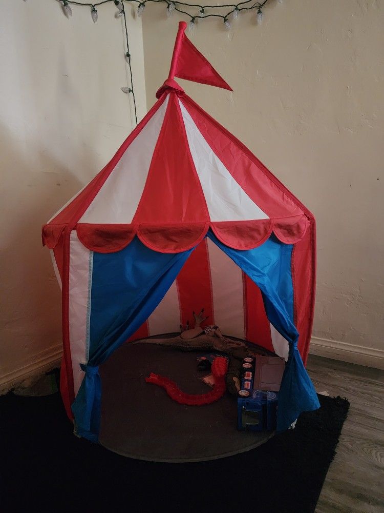Ikea Circus Tent Batmantower Superman Tower