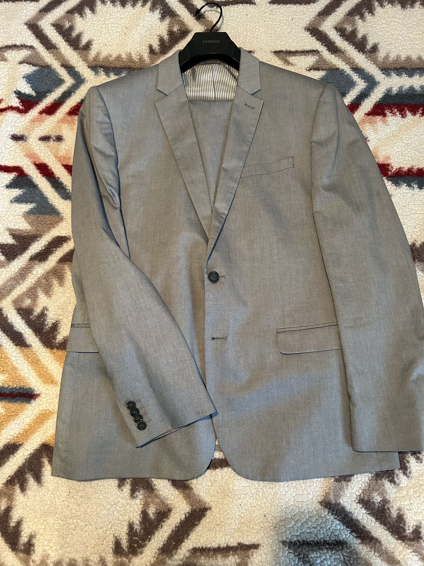 Men’s Suit