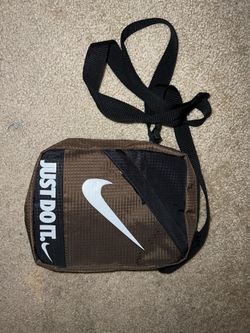 Nike Small Crossbody Bag
