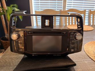 2017-2019 4Runner OEM Radio 86100-35364