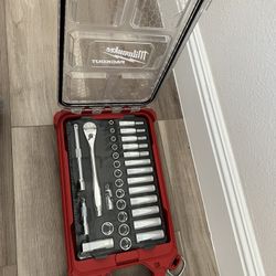 Milwaukee 32pc Metric Packout Set