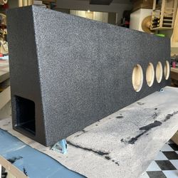 01-06 Silverado Subwoofer Enclosures