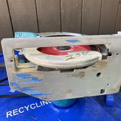 Makita 5007 Magnesium Circular Saw