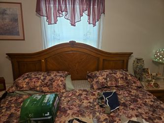 King Bedroom Set