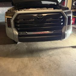 2022+ Tundra Grill OEM