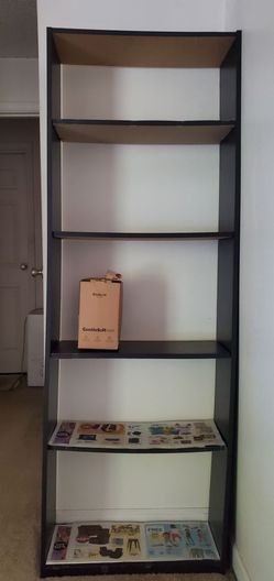 Book shelf