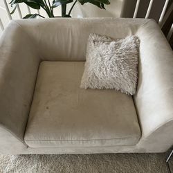 Love Seat sofa