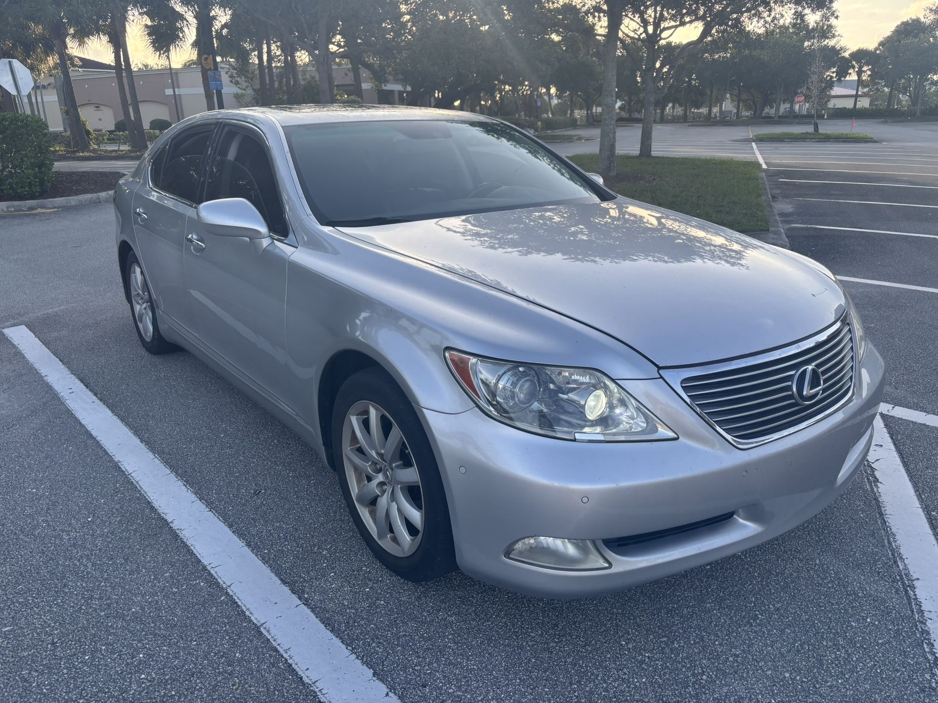 2008 Lexus LS 460