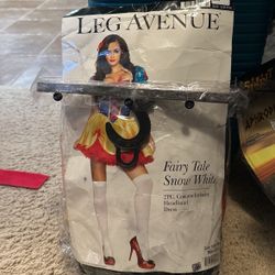 Snow White Costume