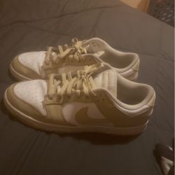 tan/white nike dunks